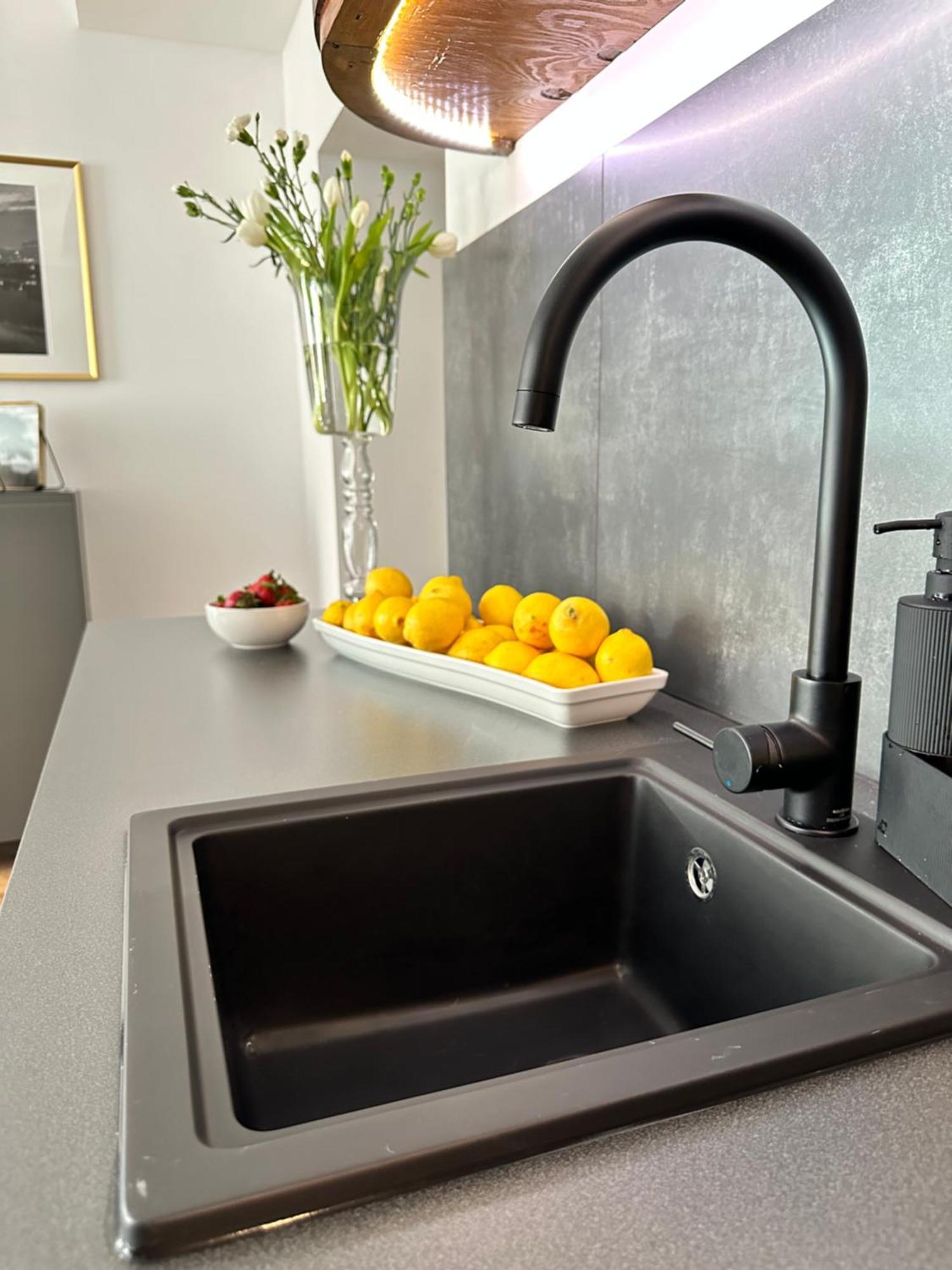 Main Square Apartments Sylvi クラクフ エクステリア 写真
